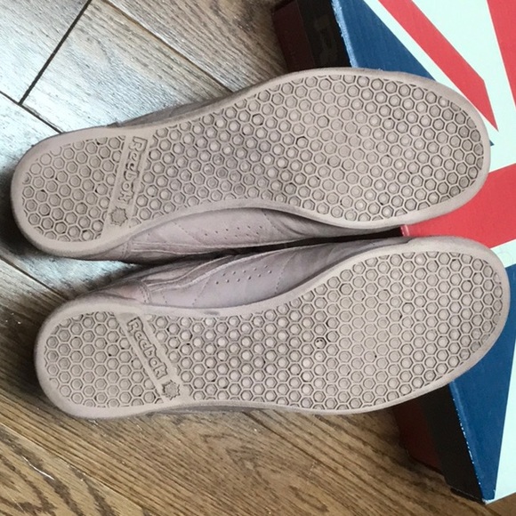 Reebok Freestyle Shoes - Picture 3 of 6